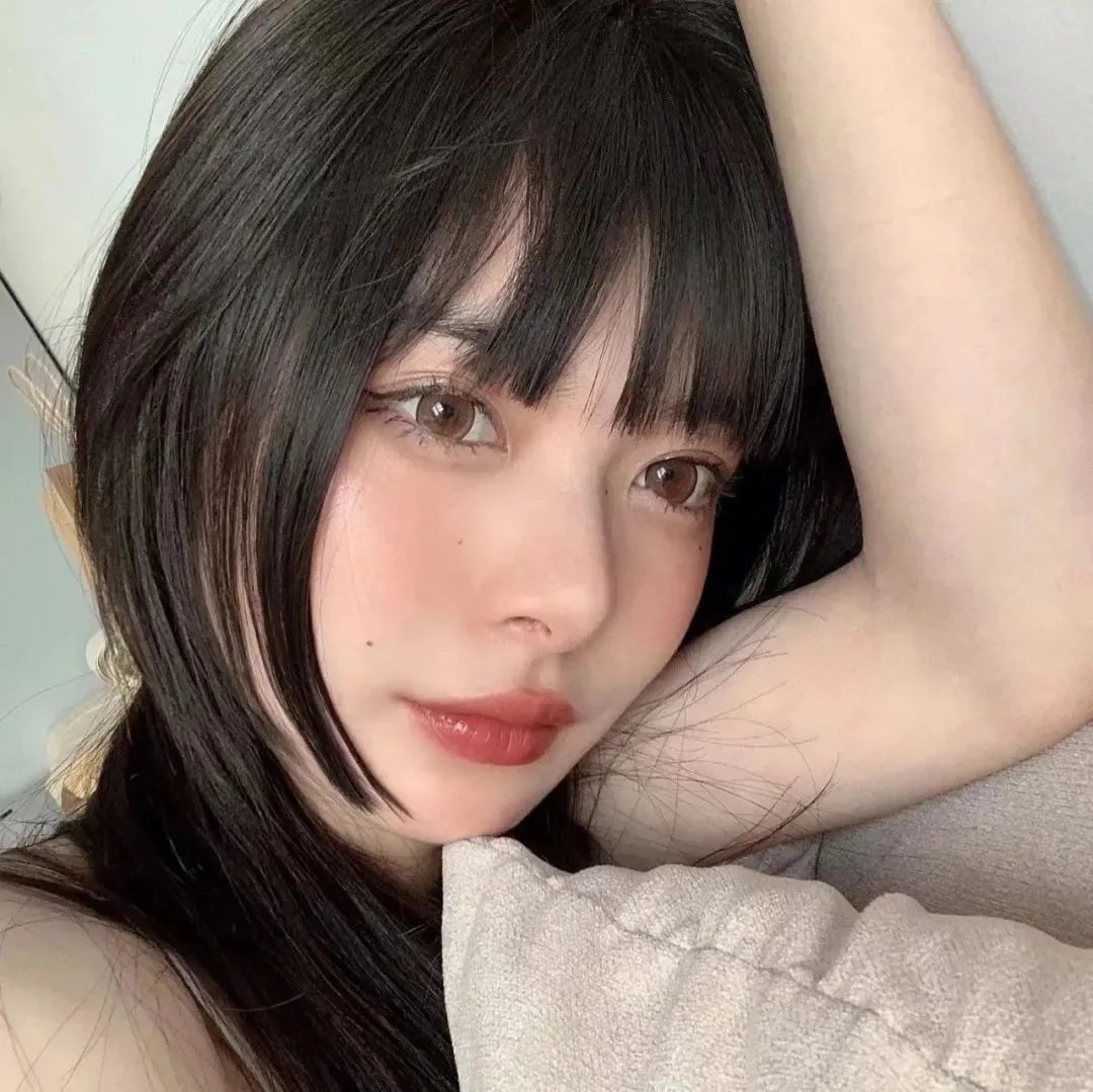 月鳞绮纪